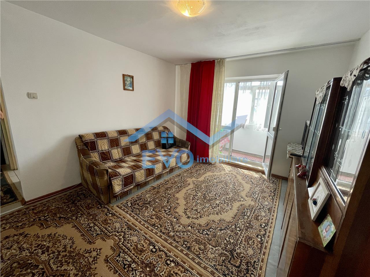 Apartament 2 camere de vanzare Mircea Cel Batran