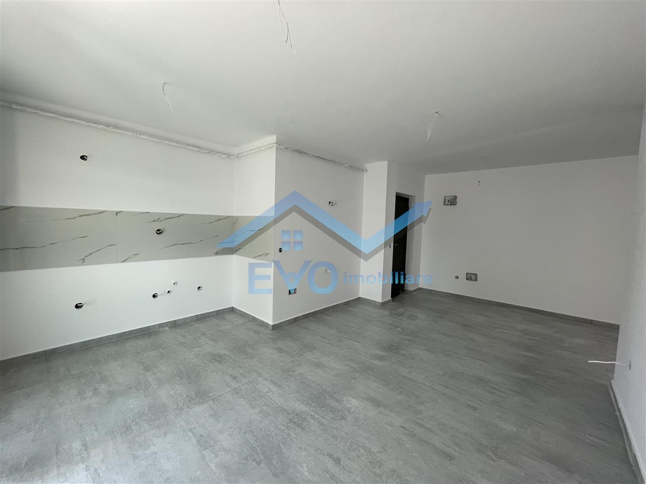 Vanzare apartament 2 camere in Pacurari, bloc nou 68.9 mp, openspace, cu terasa