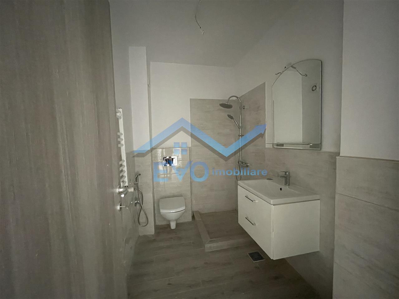 Vanzare apartament 2 camere in  Pacurari, 40 mp, decomandat, bloc nou, Finalizat