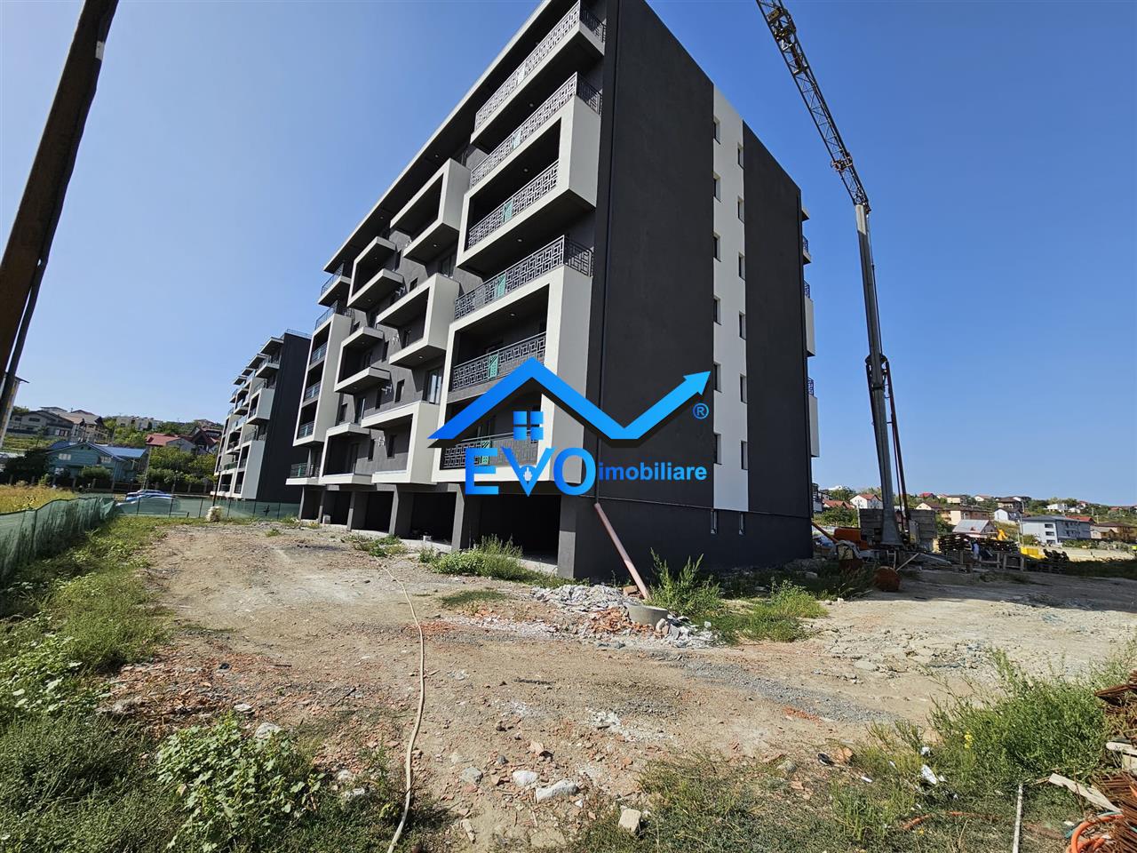 Vanzare apartament nou cu 2 camere, etaj 2, lift, 0 COMISION, in zona Bucium, Visan