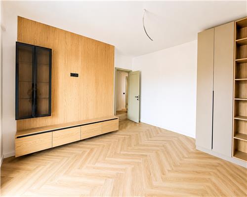 Apartament cu 3 camere, bloc nou, intabulat, gradina, zona Galata