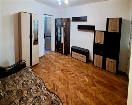 Apartament 1 camera,de inchiriat semidecomandat, Zona Tatarasi