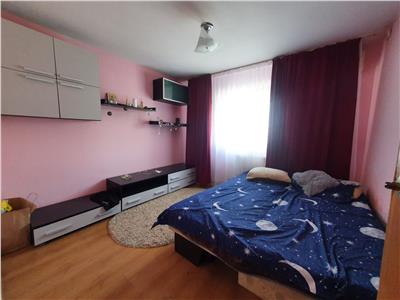 Apartament cu 2 camere De vanzare, mobilat si utilat, in zona Dacia