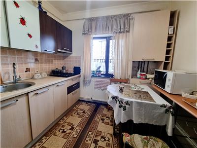 Apartament cu 2 camere spatios, decomandat pe 54mp, Tatarasi